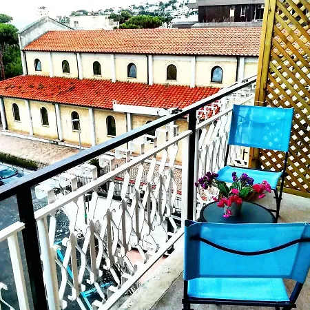 L'approdo فندق مبيت وإفطار جنوى